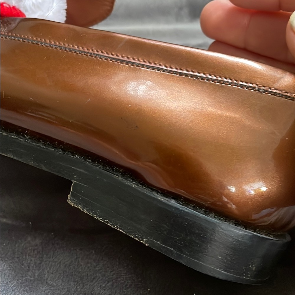 Gucci gold Patent Leather Loafers - Picture 8 of 13